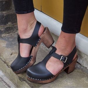 Lotta from Stockholm T Strap Black Clogs Highwood Brown Base Size 37 / 6.5